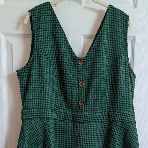 Banned Retro Happy Houndstooth Swing Dress in Green - Picture 4 of 13